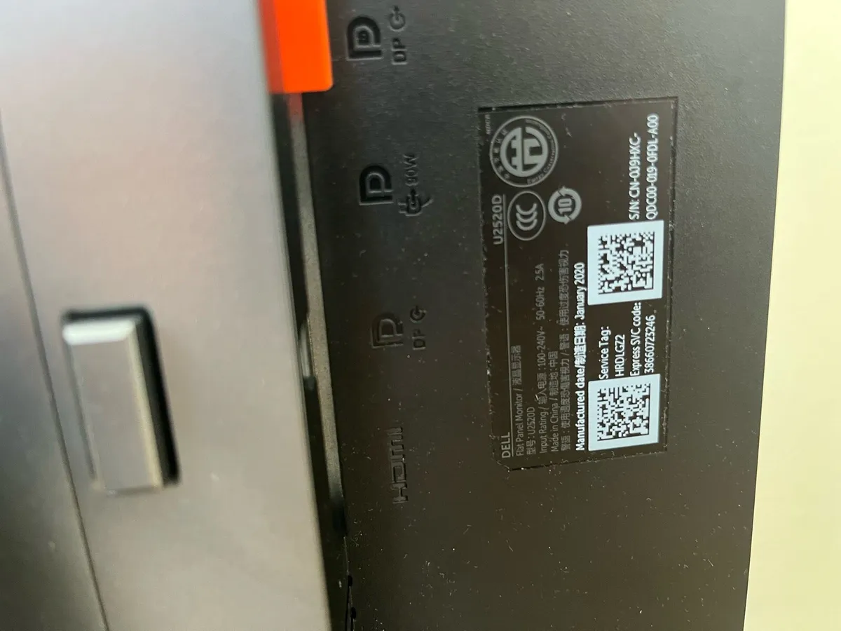 Dell UltraSharp 25 inch Monitor - Image 3