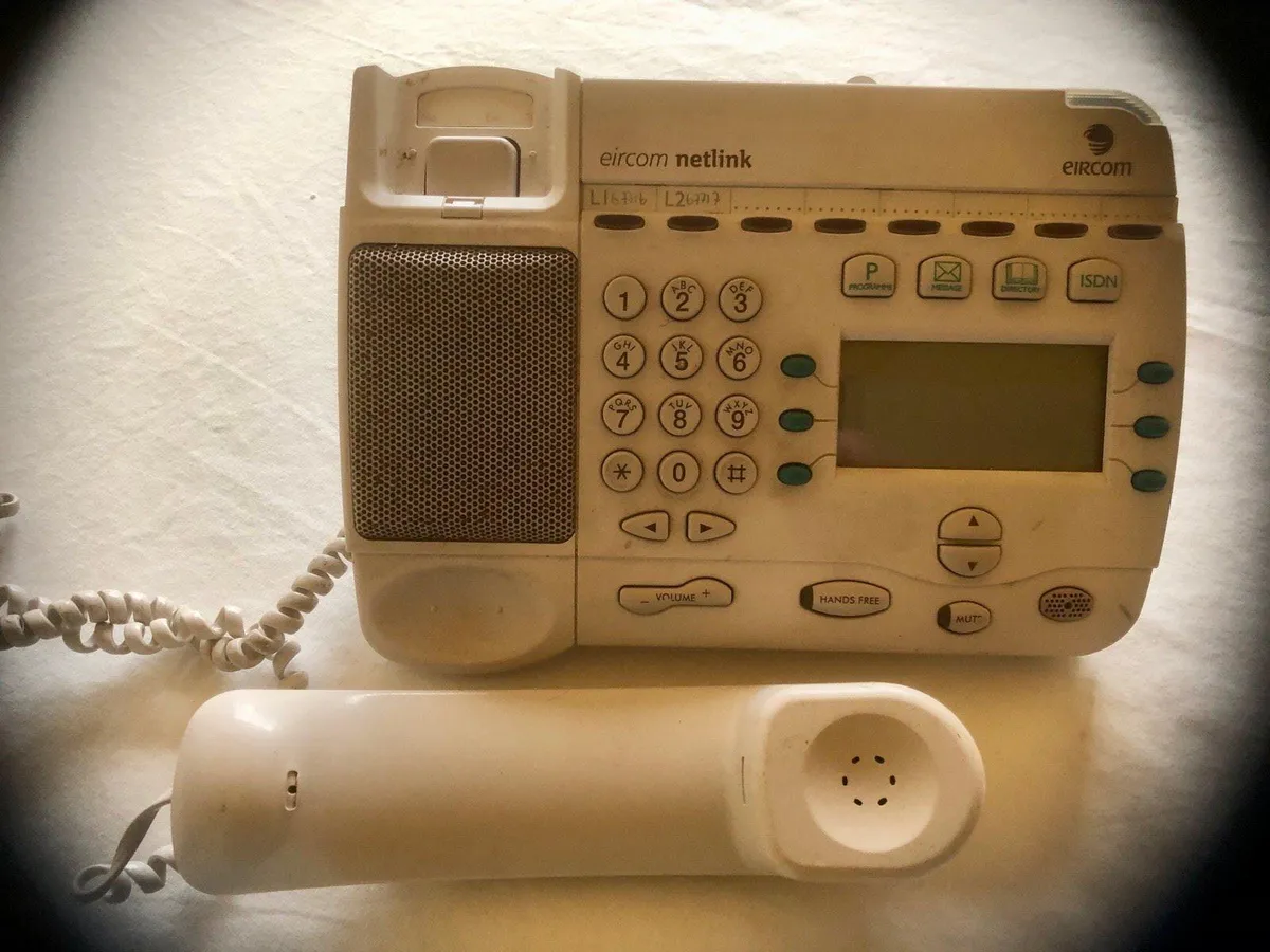 Retro Phones - Image 2