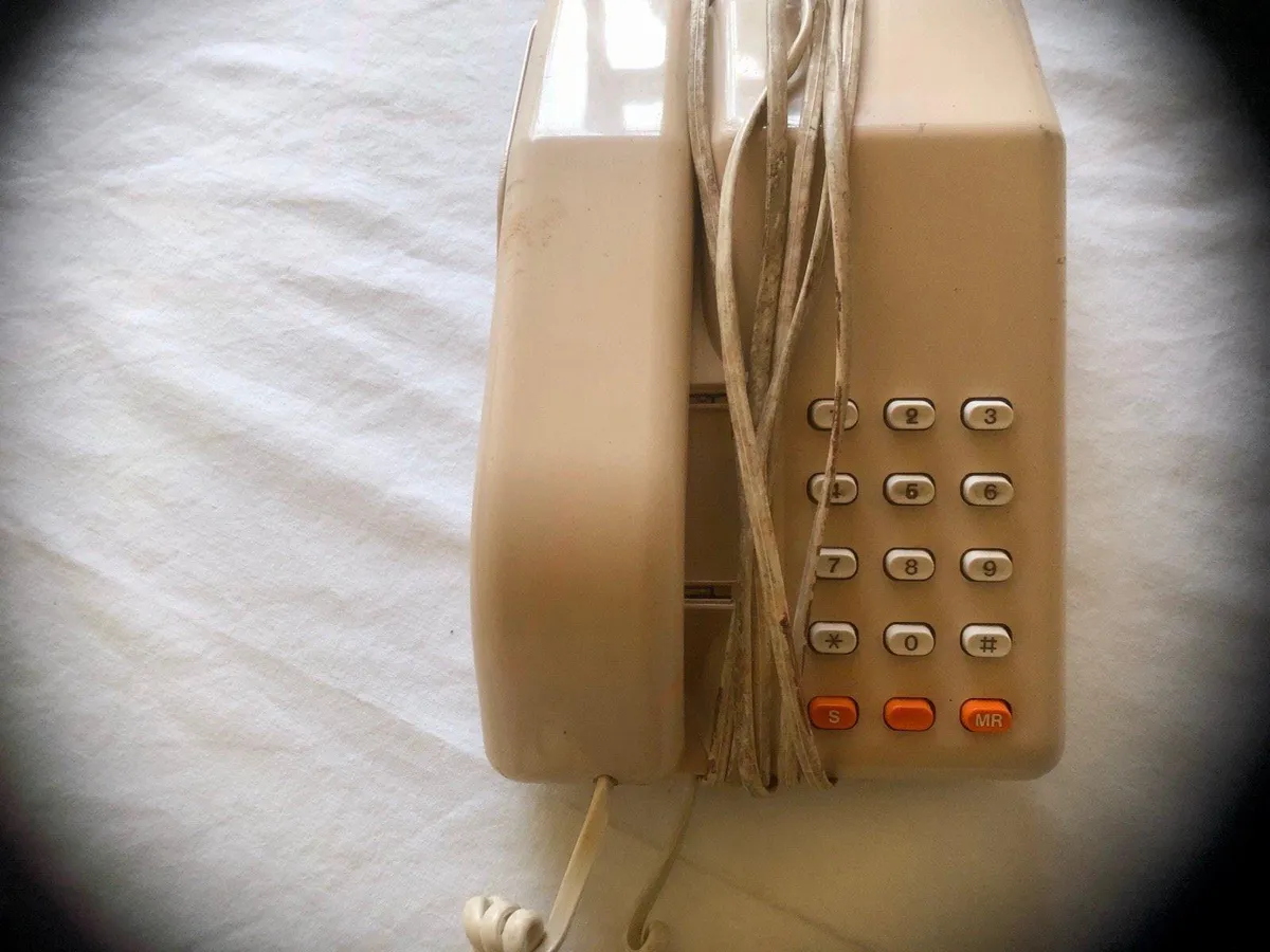 Retro Phones - Image 3