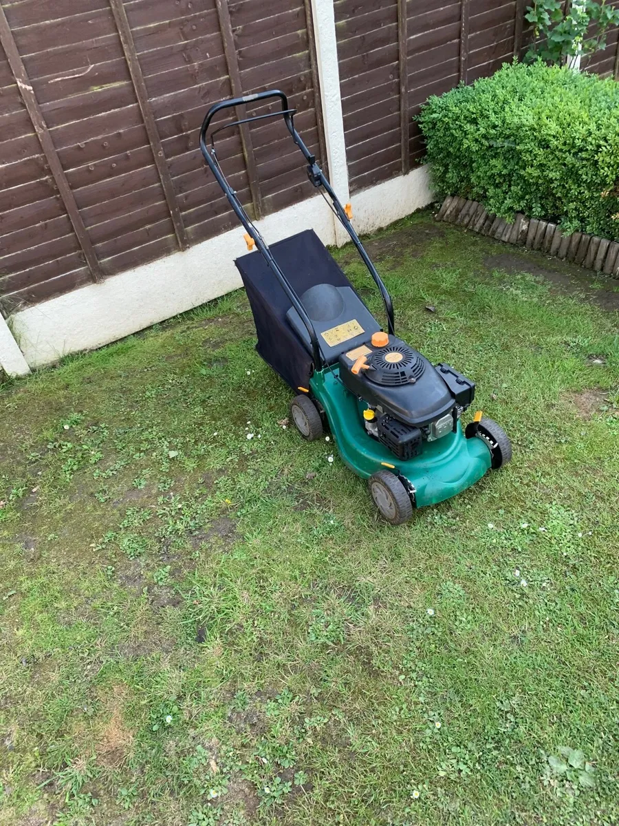 Lawnmower - Image 3