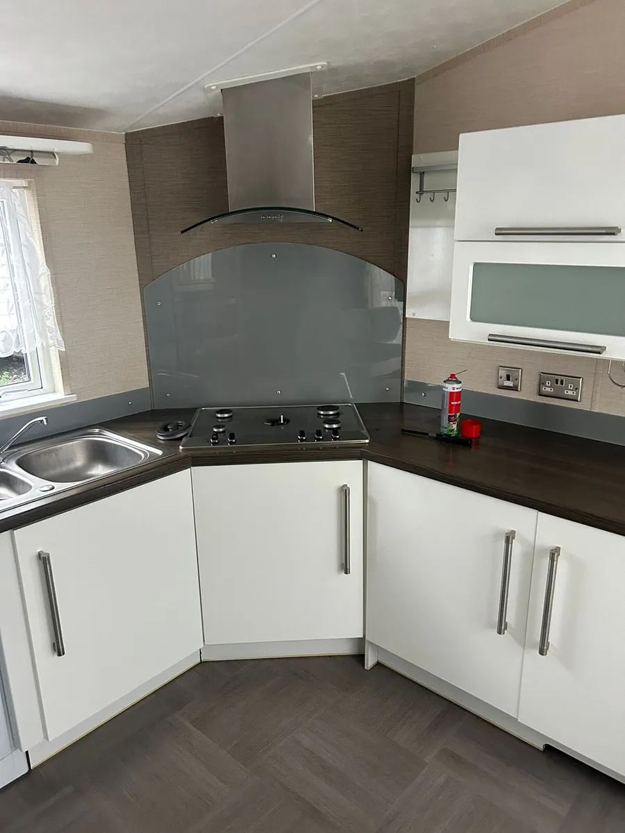 Full Residential spec mobile home - Image 4