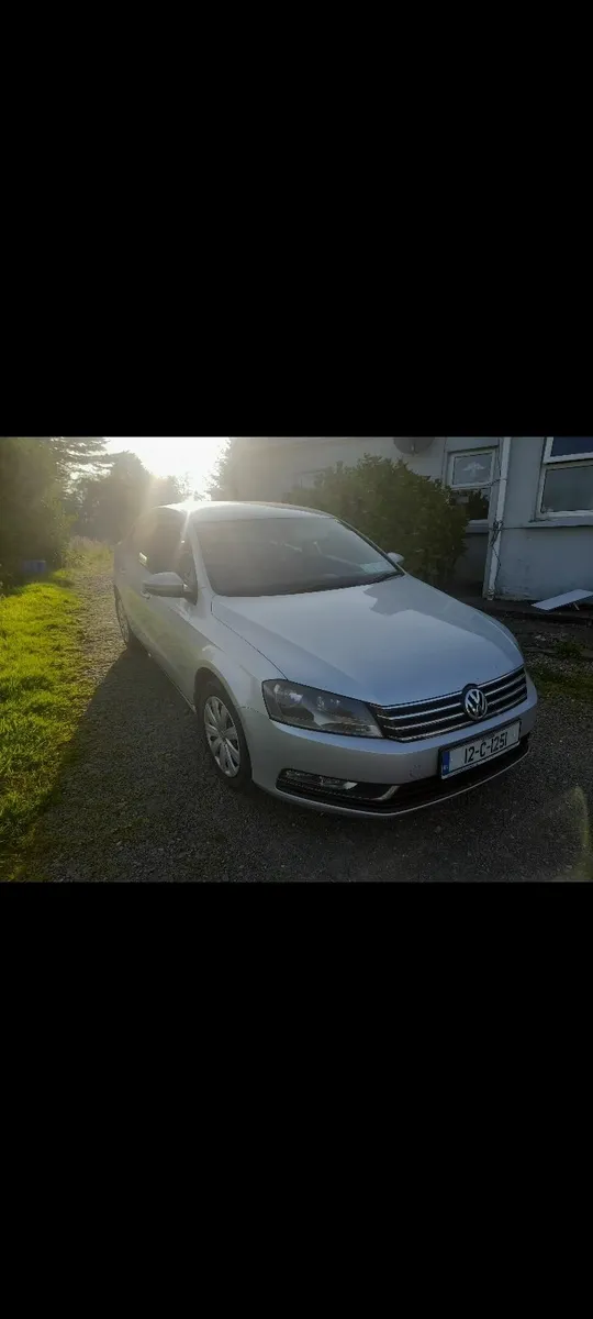 Volkswagen Passat 2012 - Image 3