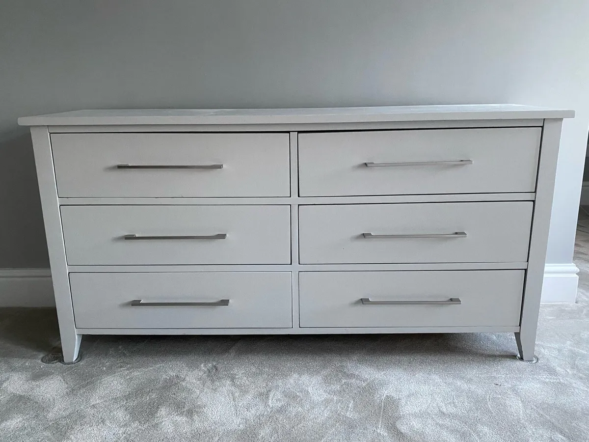 Chest of draws - Image 1