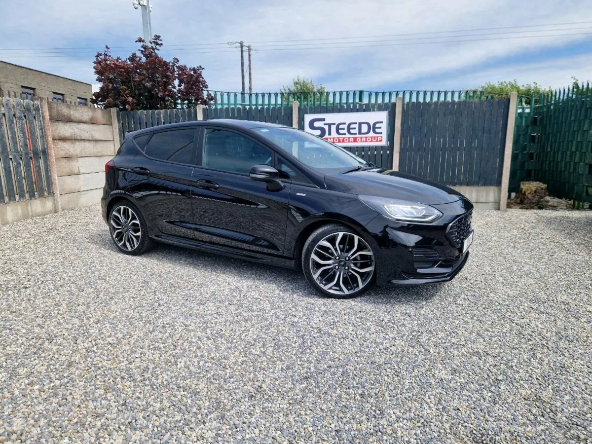 2023 Ford Fiesta ST-Line X 5dr H/B - Image 3