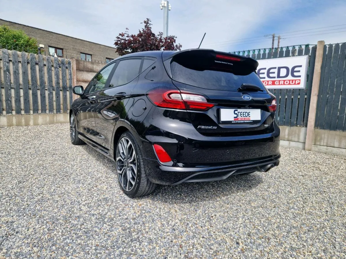 2023 Ford Fiesta ST-Line X 5dr H/B - Image 4