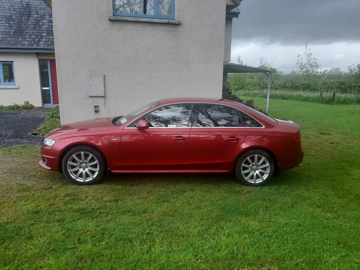 Audi A4 2011 - Image 1