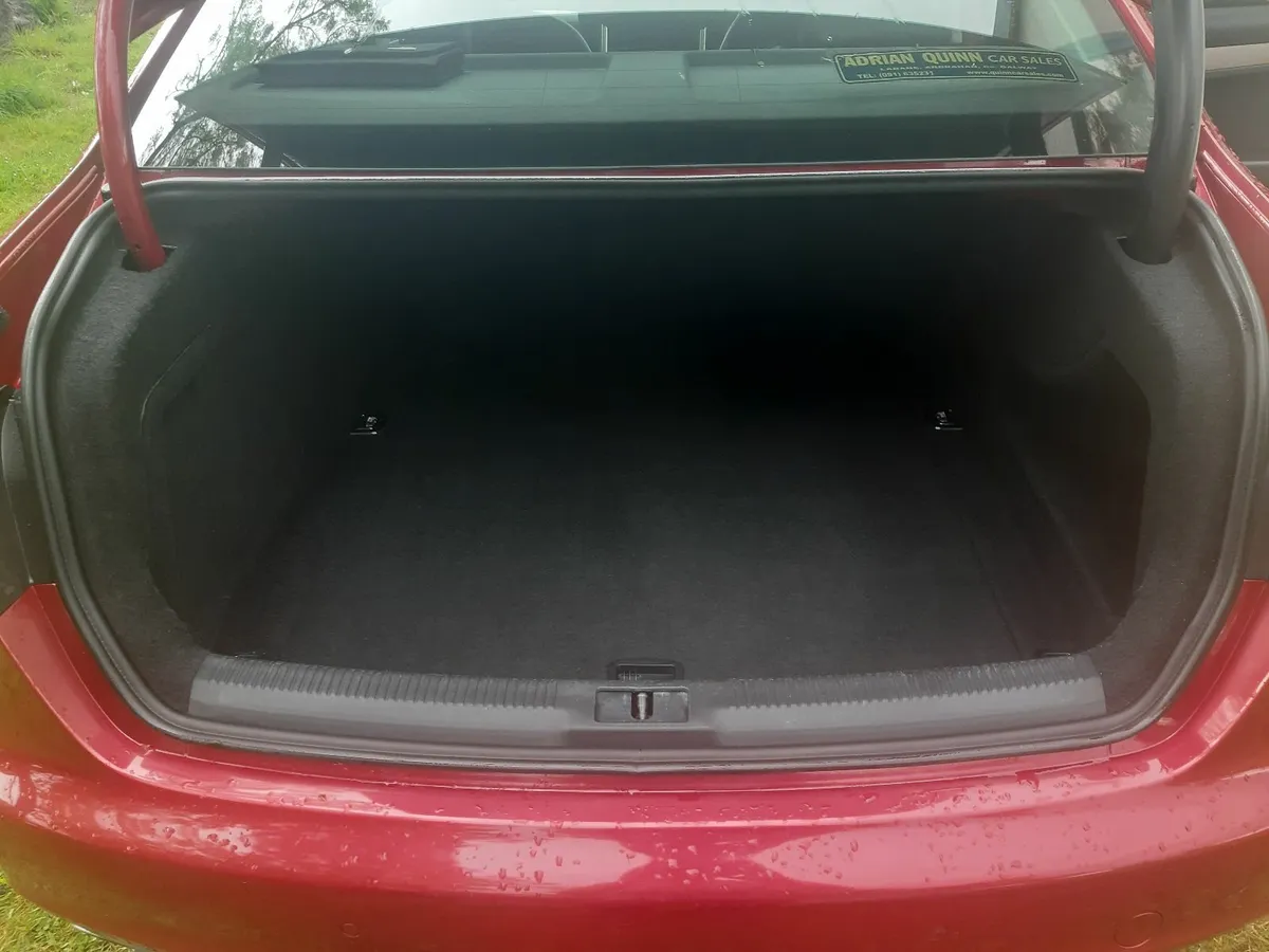 Audi A4 2011 - Image 3