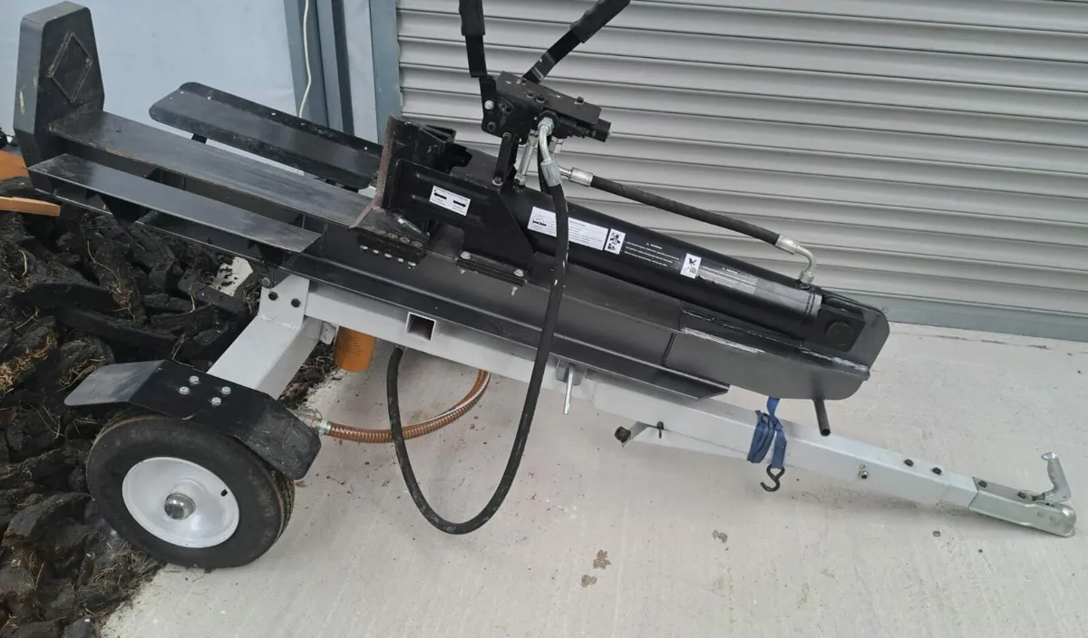 Log splitter - Image 3