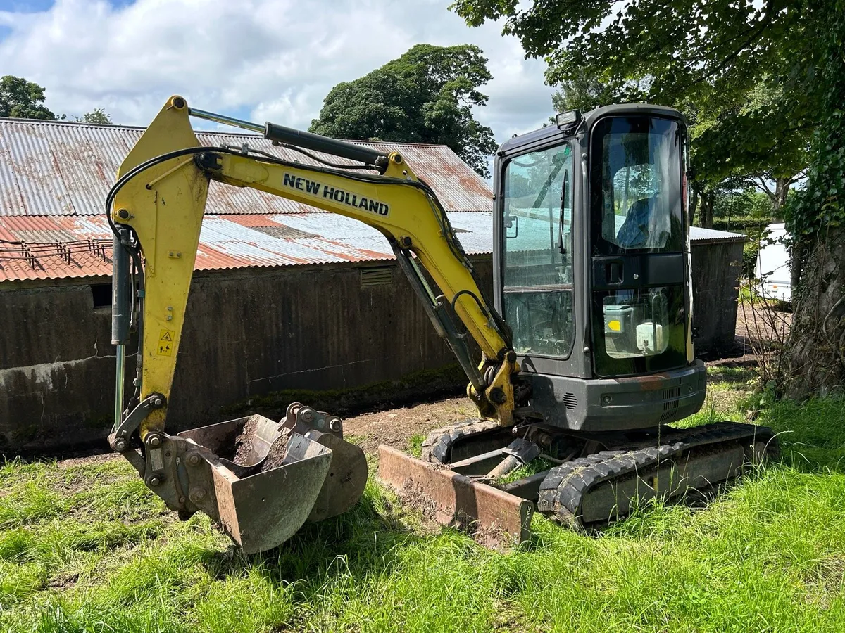 2018 NEW HOLLAND E29 BSR NO VAT - Image 1