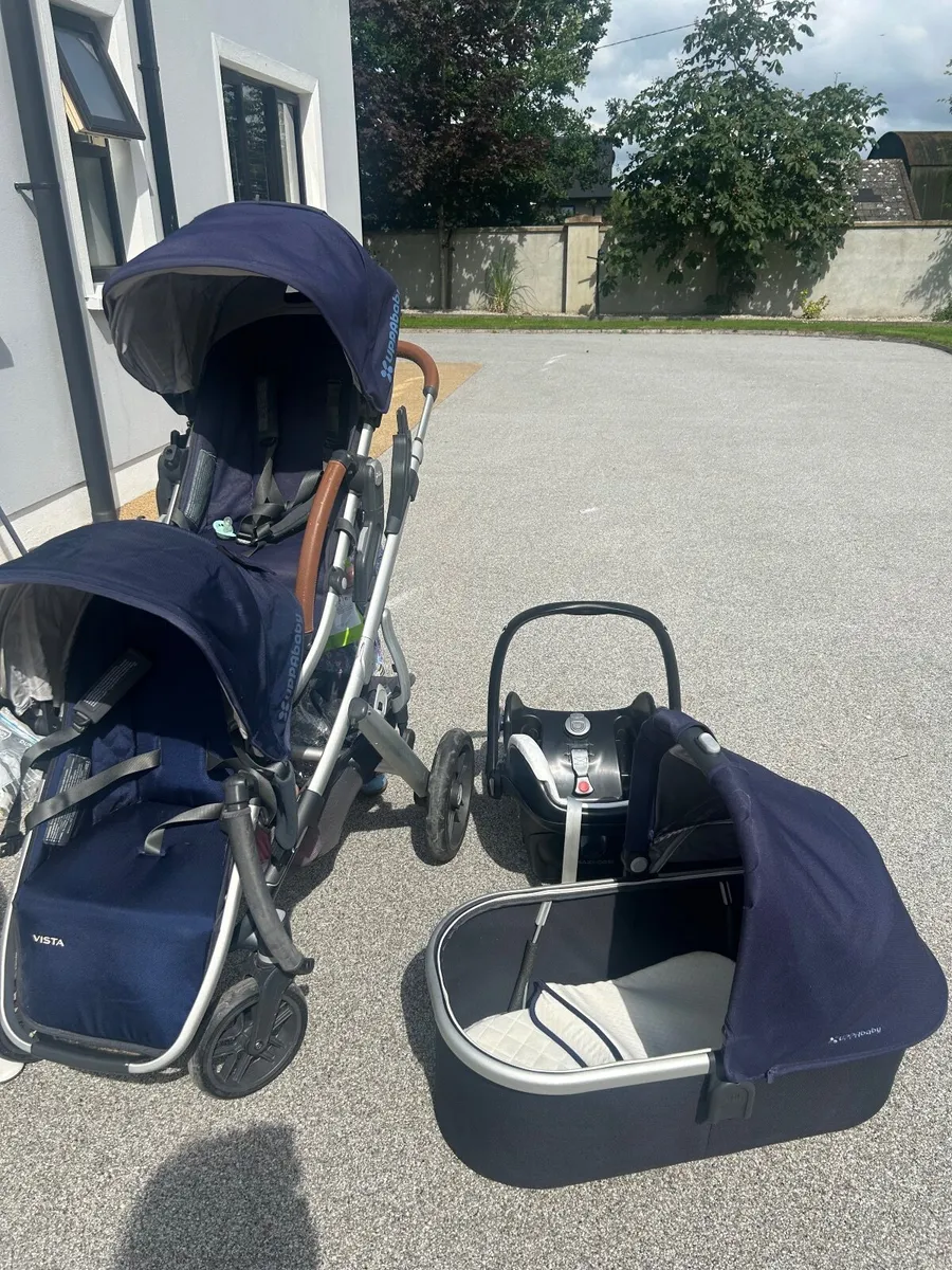 Baby TravelSystem+second buggy for 1st time parent - Image 1