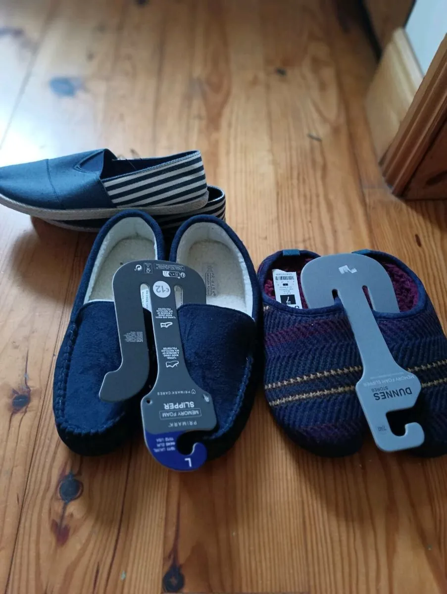 Men's slippers,3 pairs 15 Euro - Image 4