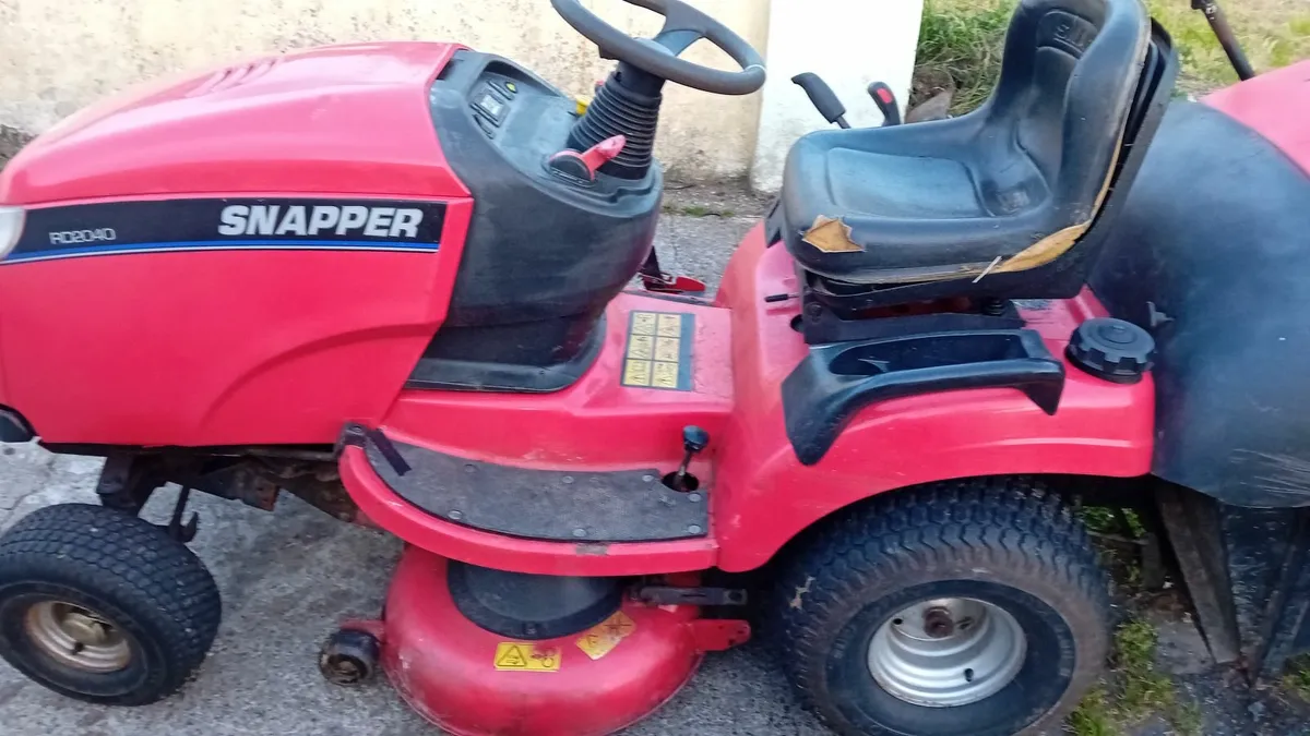 Rideon lawnmower - Image 3