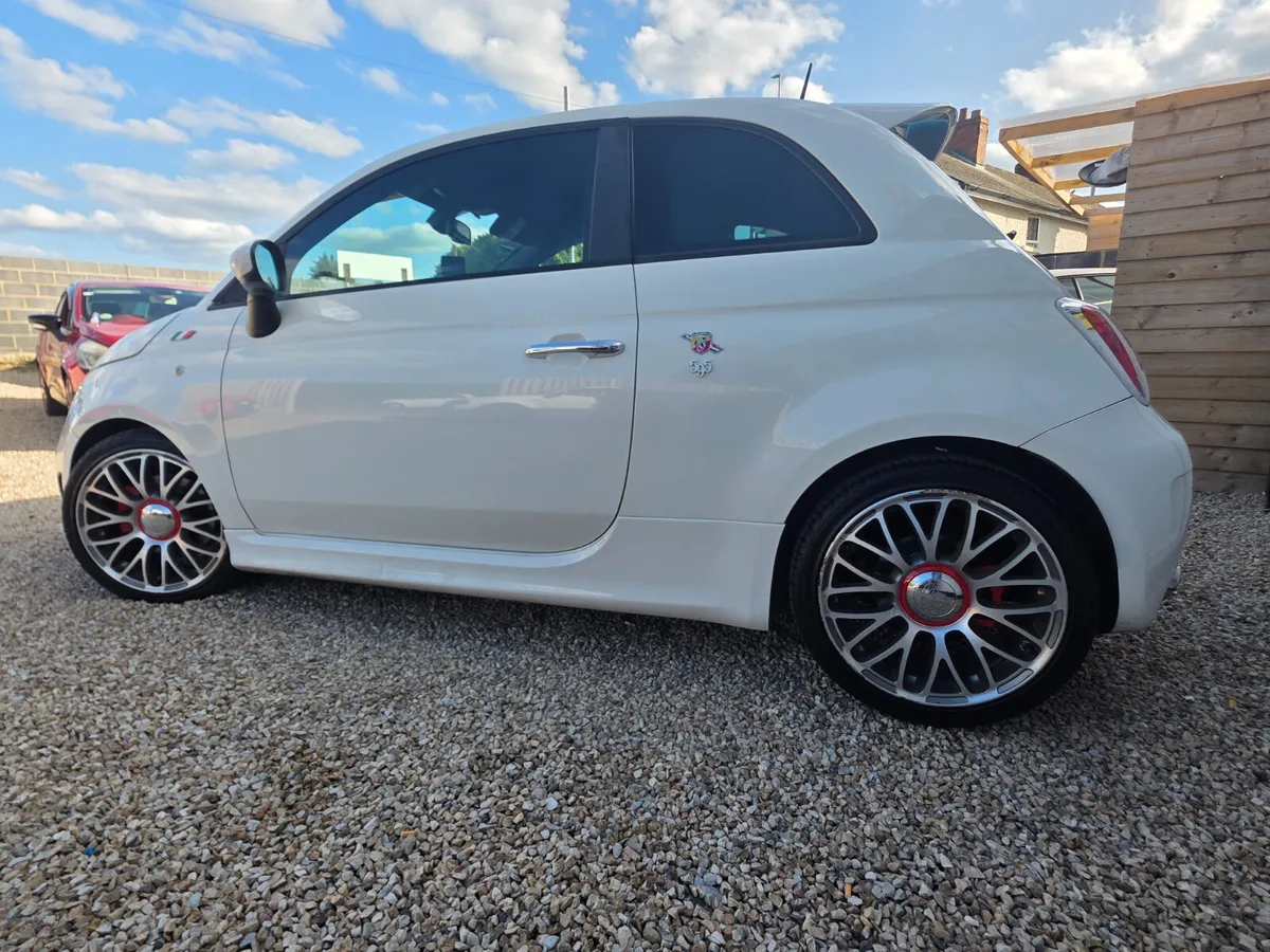 ABARTH 595 TURISMO Automatic - Image 4