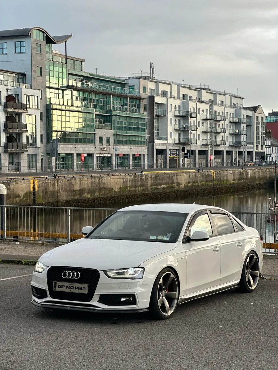 Audi A4 S-Line Black Edition - Image 1