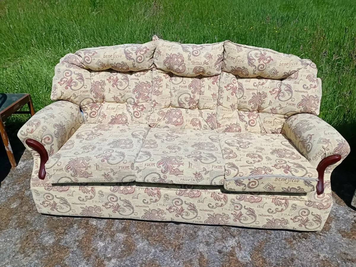 Couch - Image 1