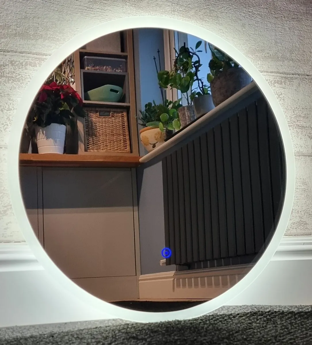 LED Bathroom Mirror 60x60cm - Image 4