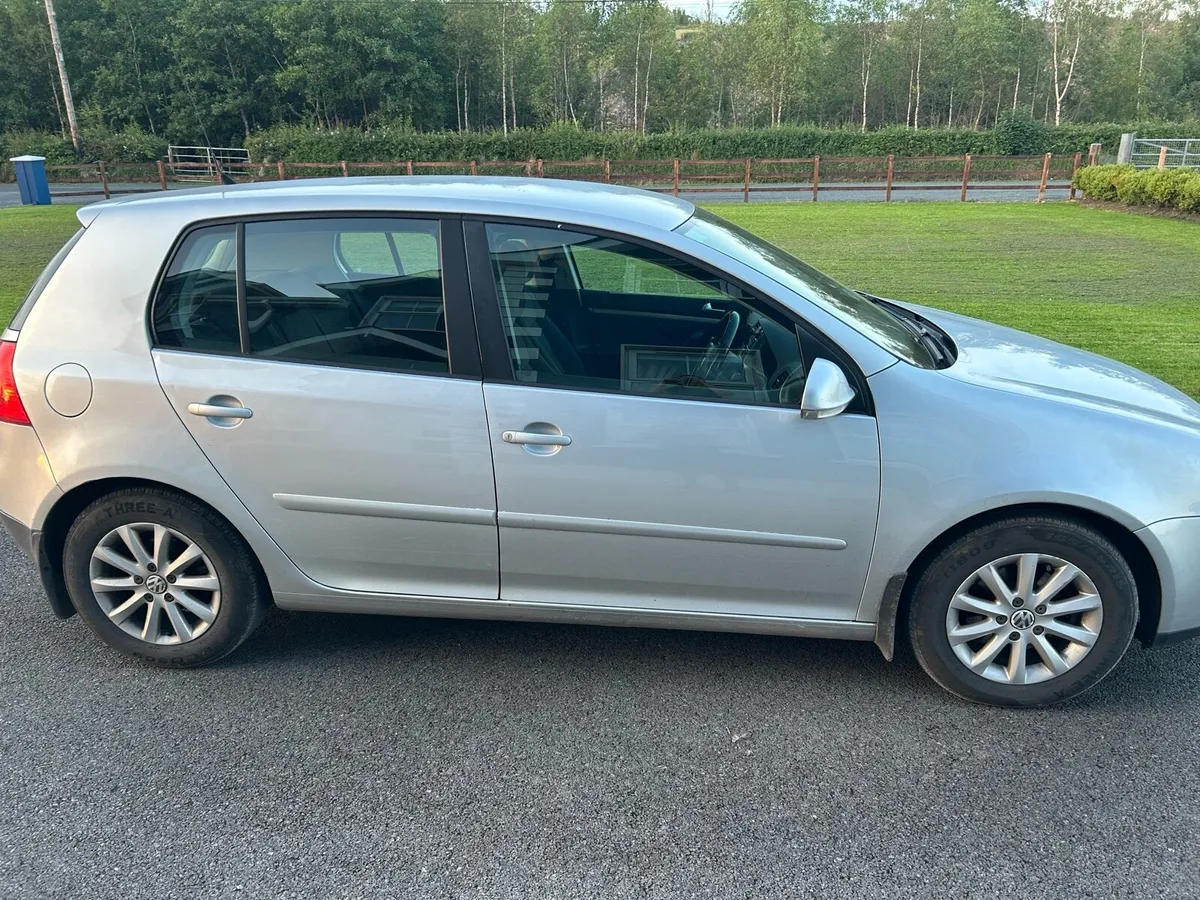 Volkswagen Golf 2008 1.9 - Image 2