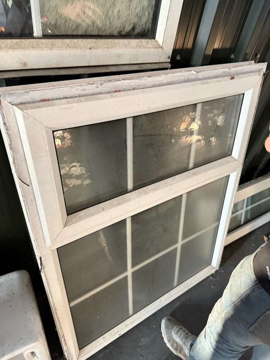 Selection of windows - Image 2