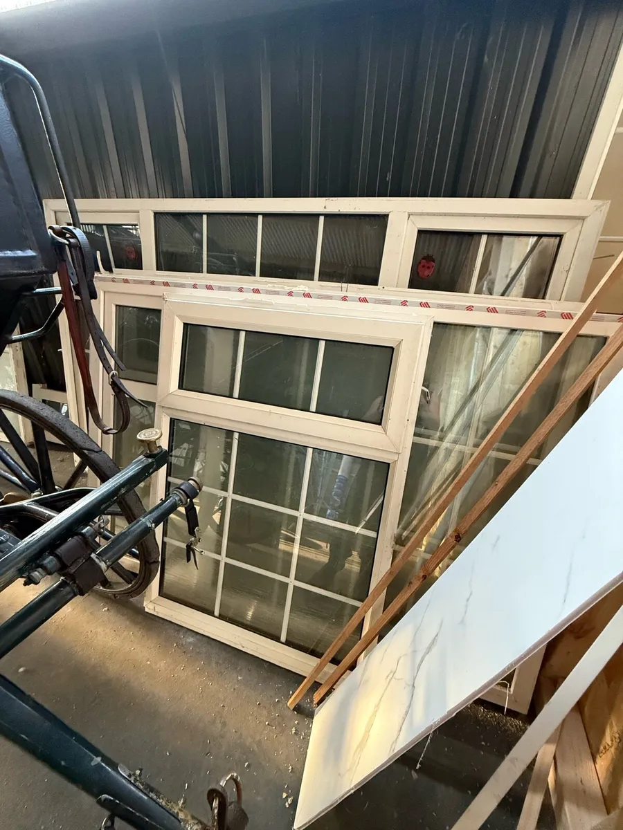 Selection of windows - Image 3