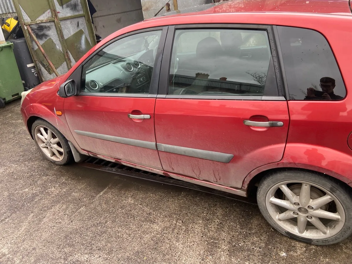 Ford Fiesta - Image 3