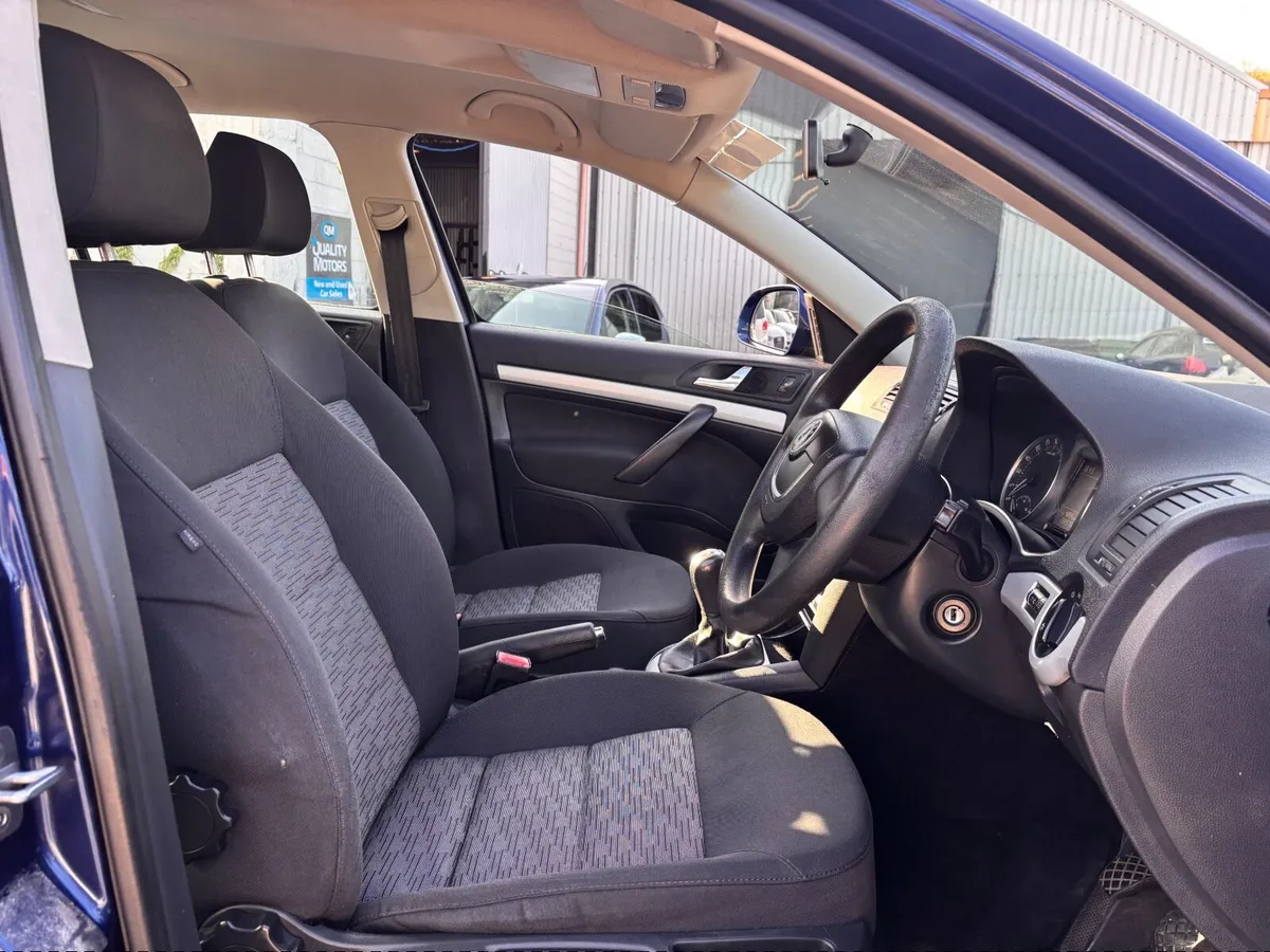 2010 Skoda Octavia 2010 - Image 2