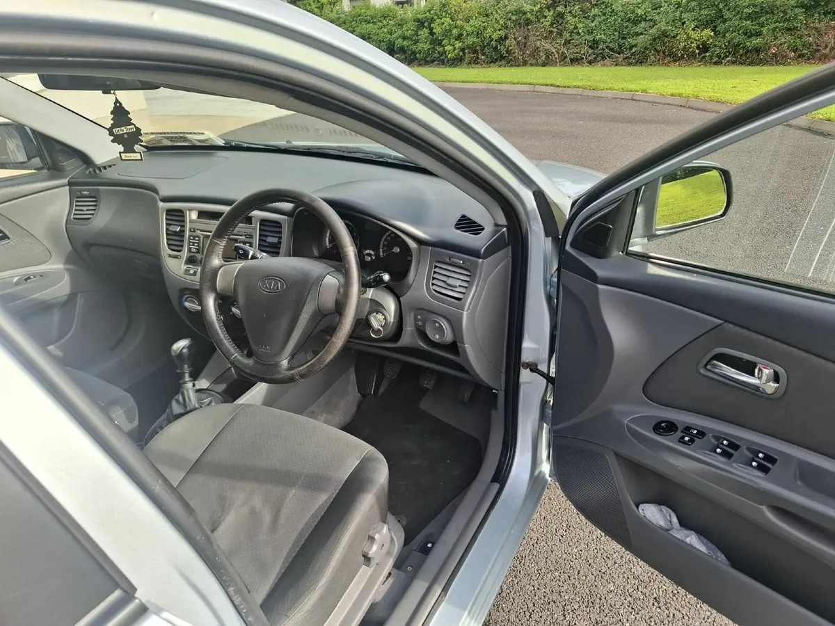 Kia Rio 2009 - Image 3