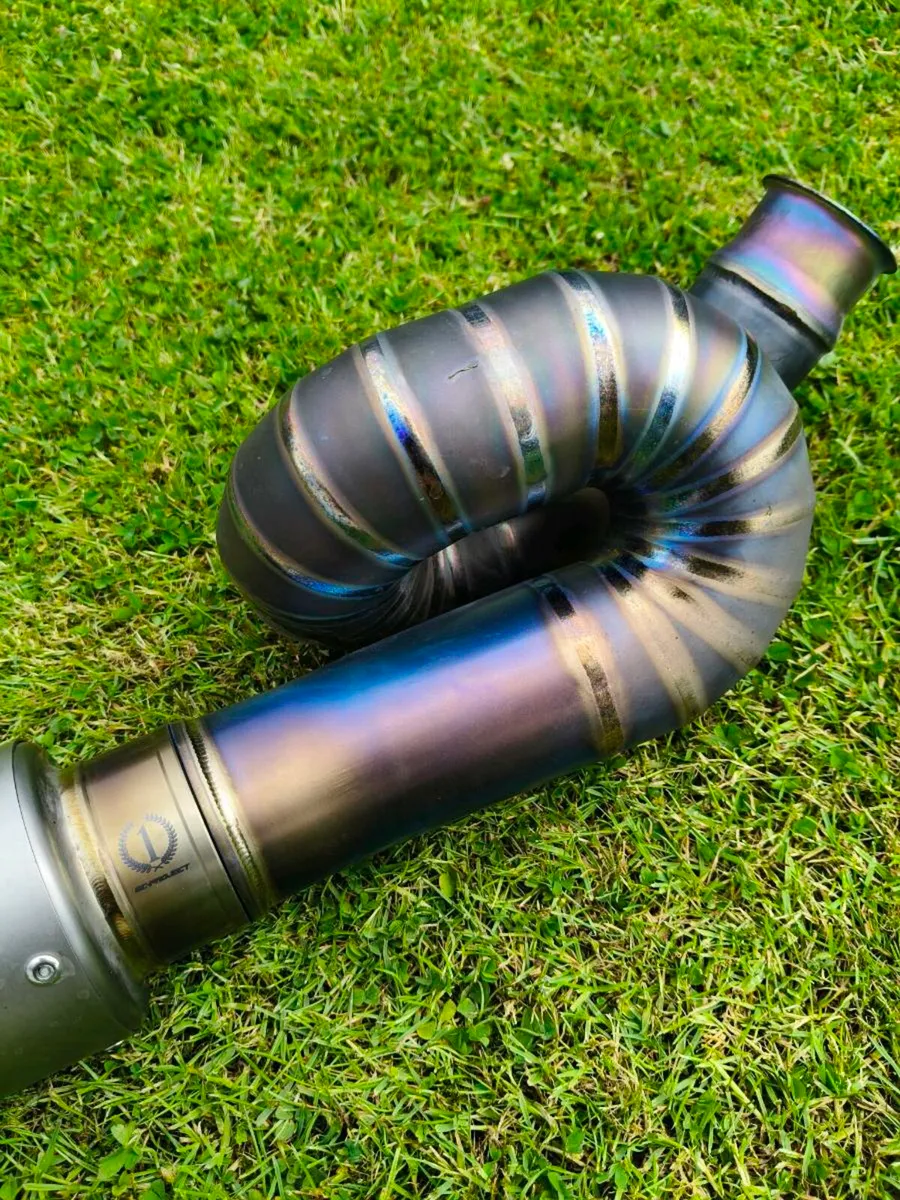 2017-2019 triumph Street triple exhaust - Image 2
