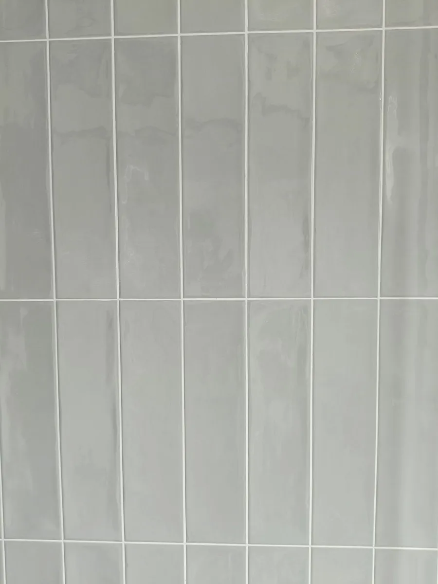 Ocean light grey gloss tiles - Image 2