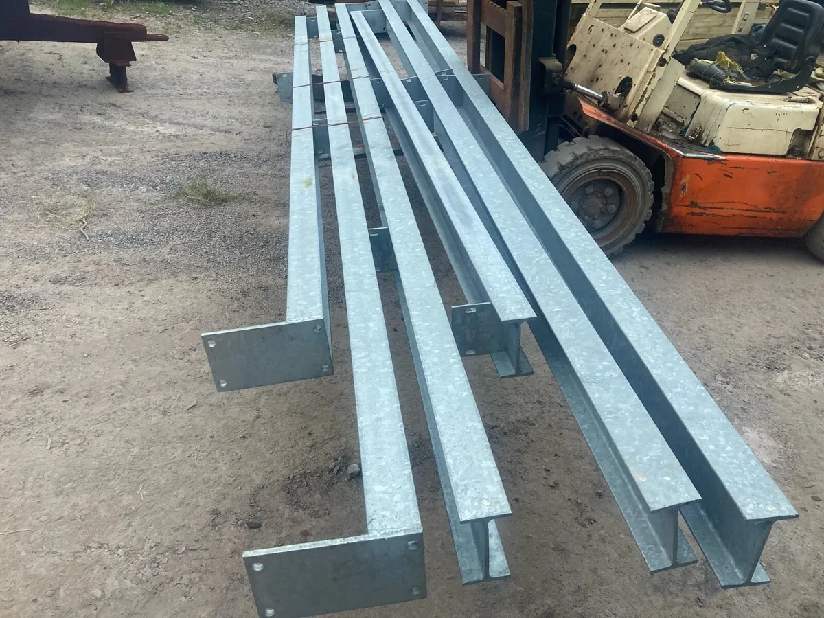 New galvanised  post  80 x 50 x 16 - Image 4