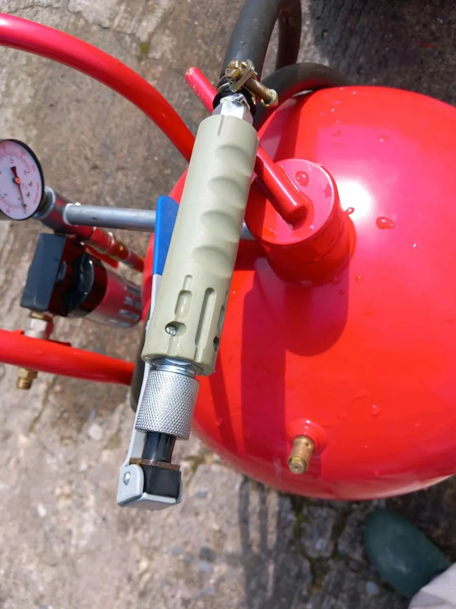 Compressor 200ltr - Image 3