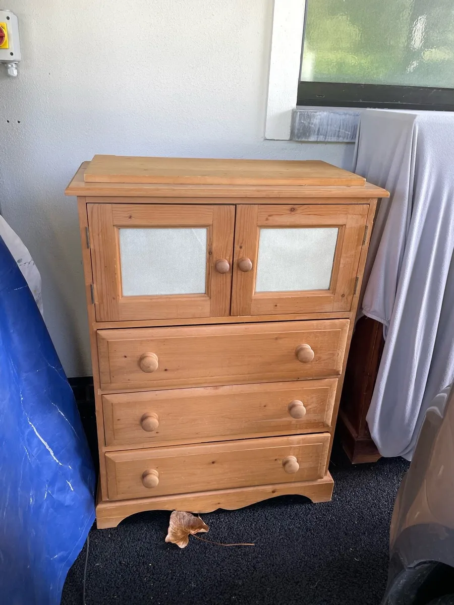 Pine Unit - Image 3
