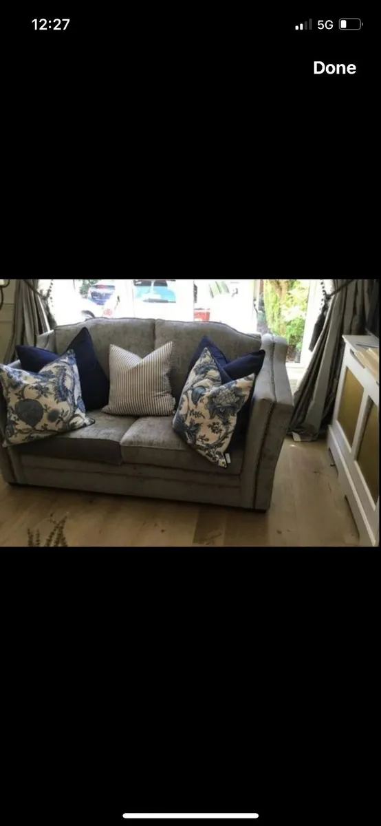 The Orchard  stunning Couch - Image 4