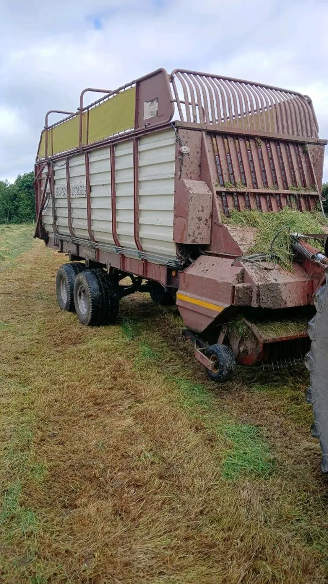 Silage wagon - Image 1
