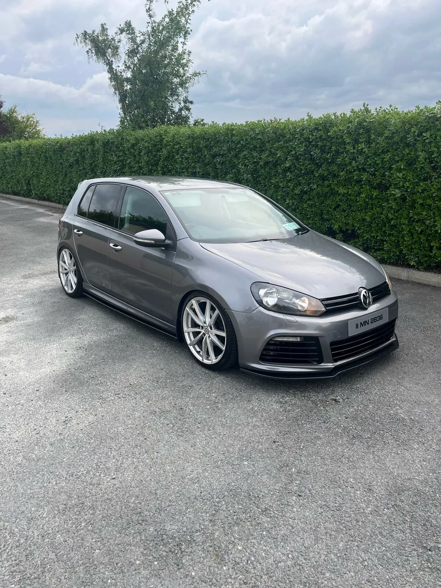 Volkswagen Golf - Image 1