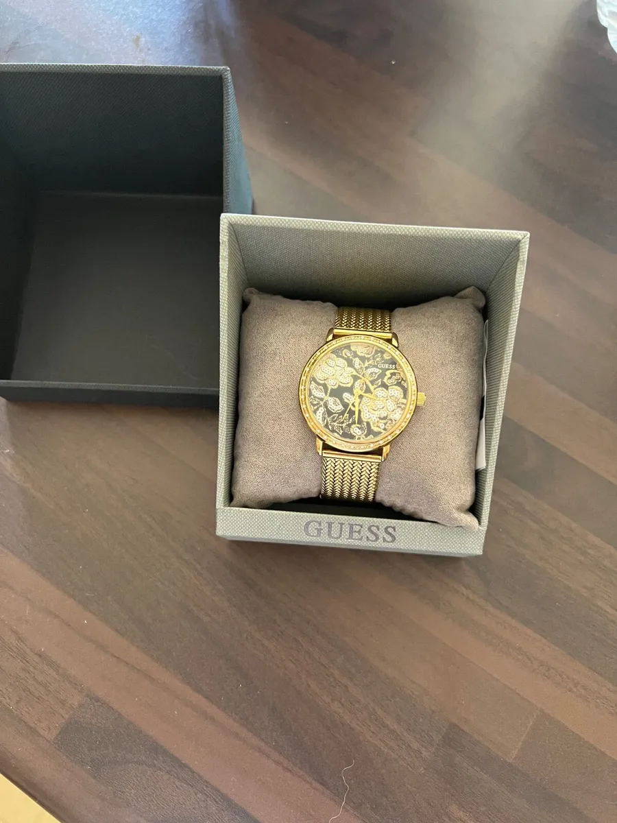 Woman’s watches Guess - Image 1