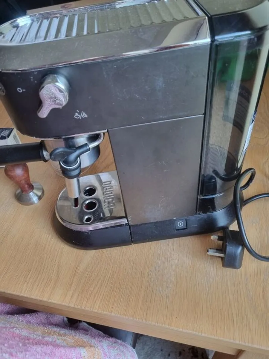 delonghi coffee machine - Image 4
