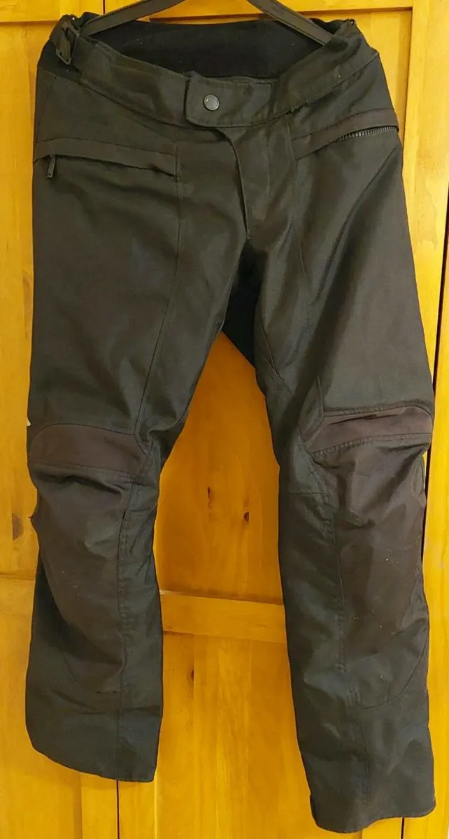 Ladies Motorcycle Gear - Image 4