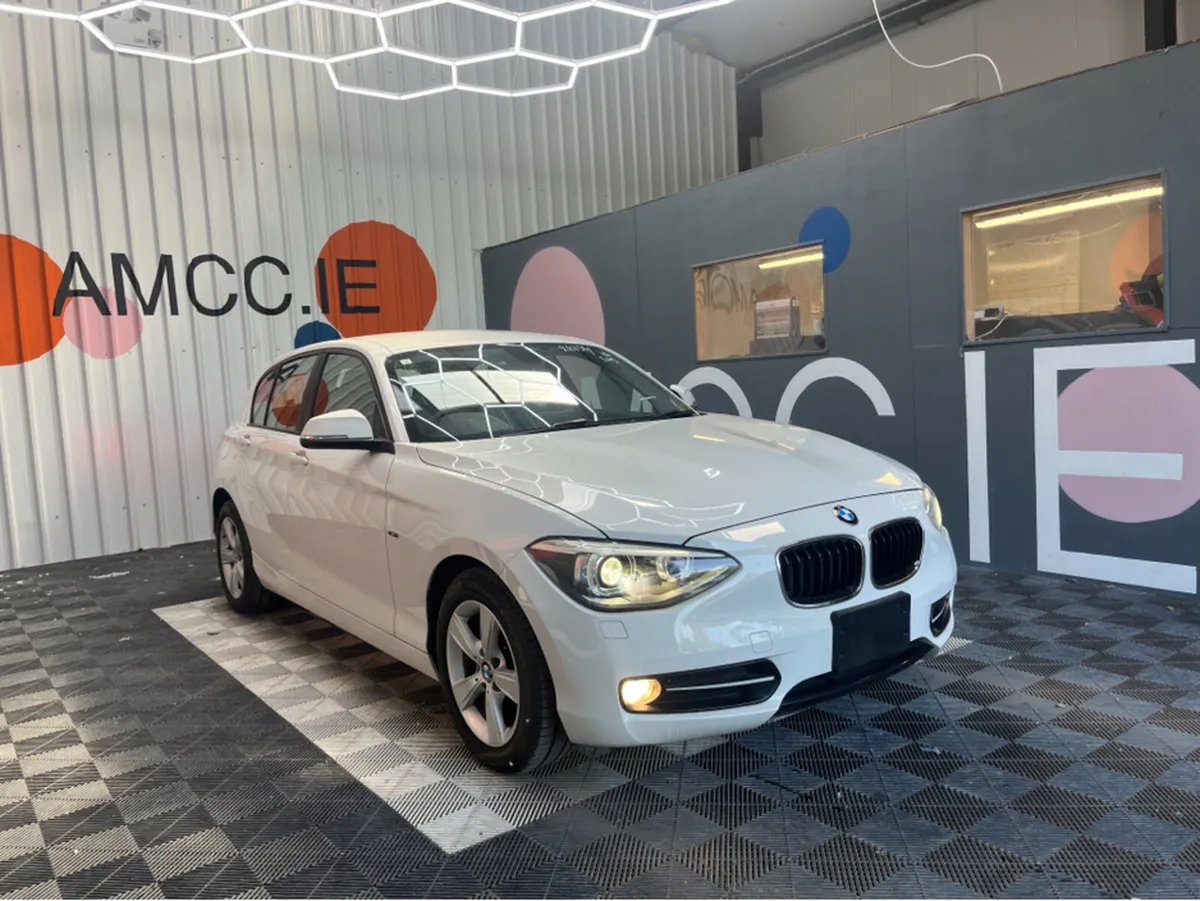 BMW 1-Series 116I SPORT / 33k KMs / REVERSE CAMERA - Image 1