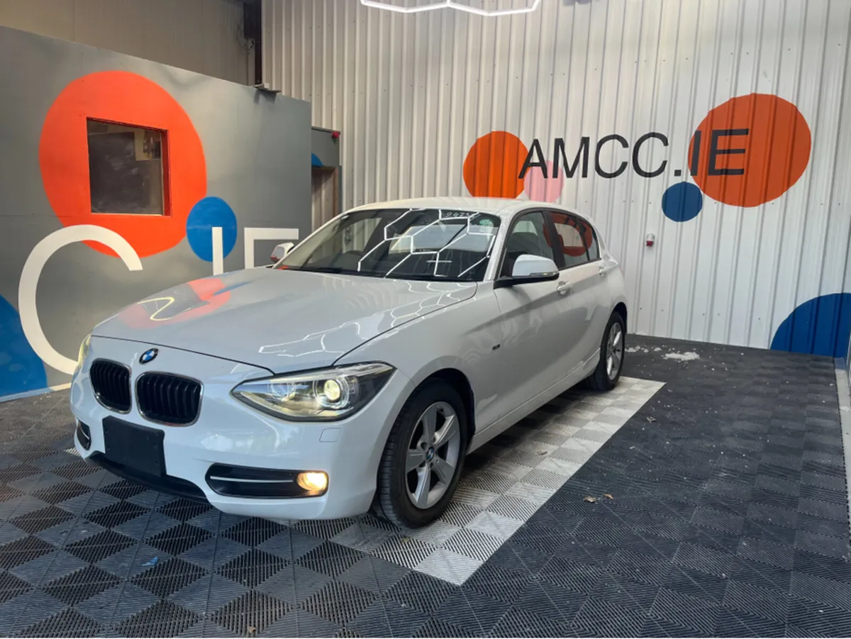 BMW 1-Series 116I SPORT / 33k KMs / REVERSE CAMERA - Image 3