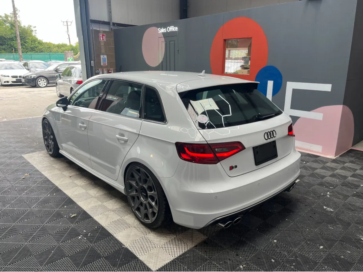 Audi S3 2.0 PETROL / 79k KMs / REVERSE CAMERA , AD - Image 4