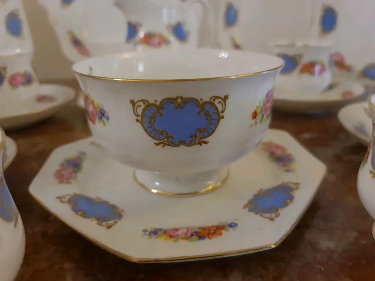 Paragon Art Deco teaset - Image 3