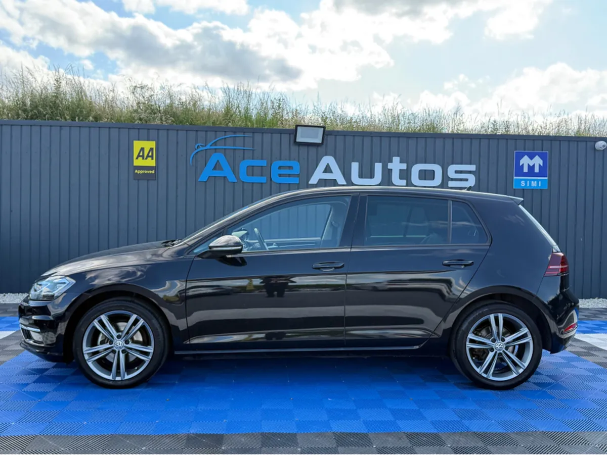 Volkswagen Golf HIGHLINE - 2.0L DIESEL - AUTO - 12 - Image 4