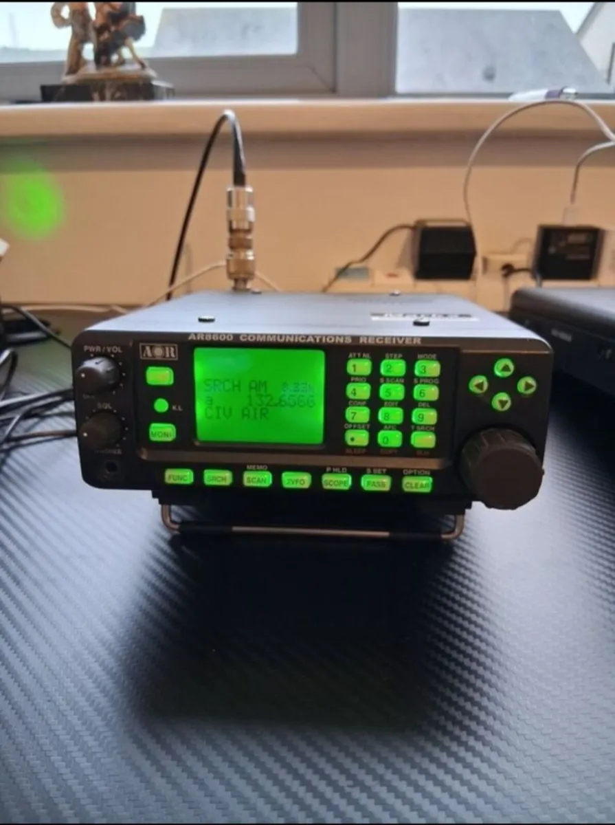 AOR AR 8600 - Image 1
