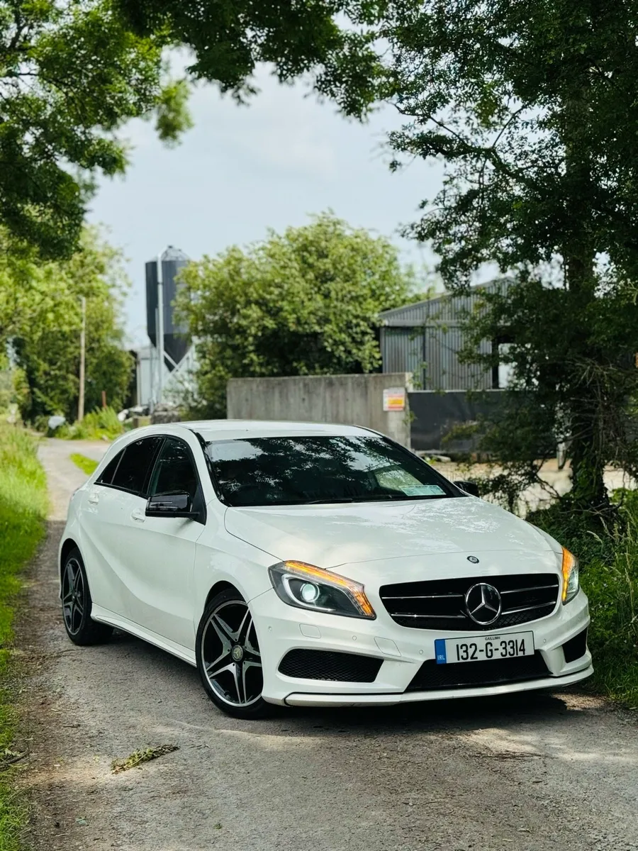 Mercedes-Benz A180 AMG AUTOMATIC - Image 1