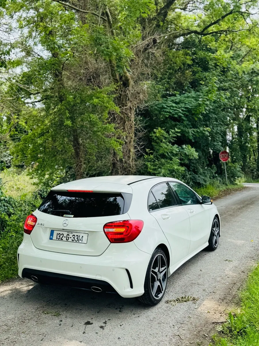 Mercedes-Benz A180 AMG AUTOMATIC - Image 2