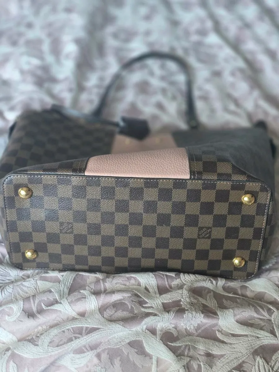 Louis Vuitton Damier Tote - Image 2