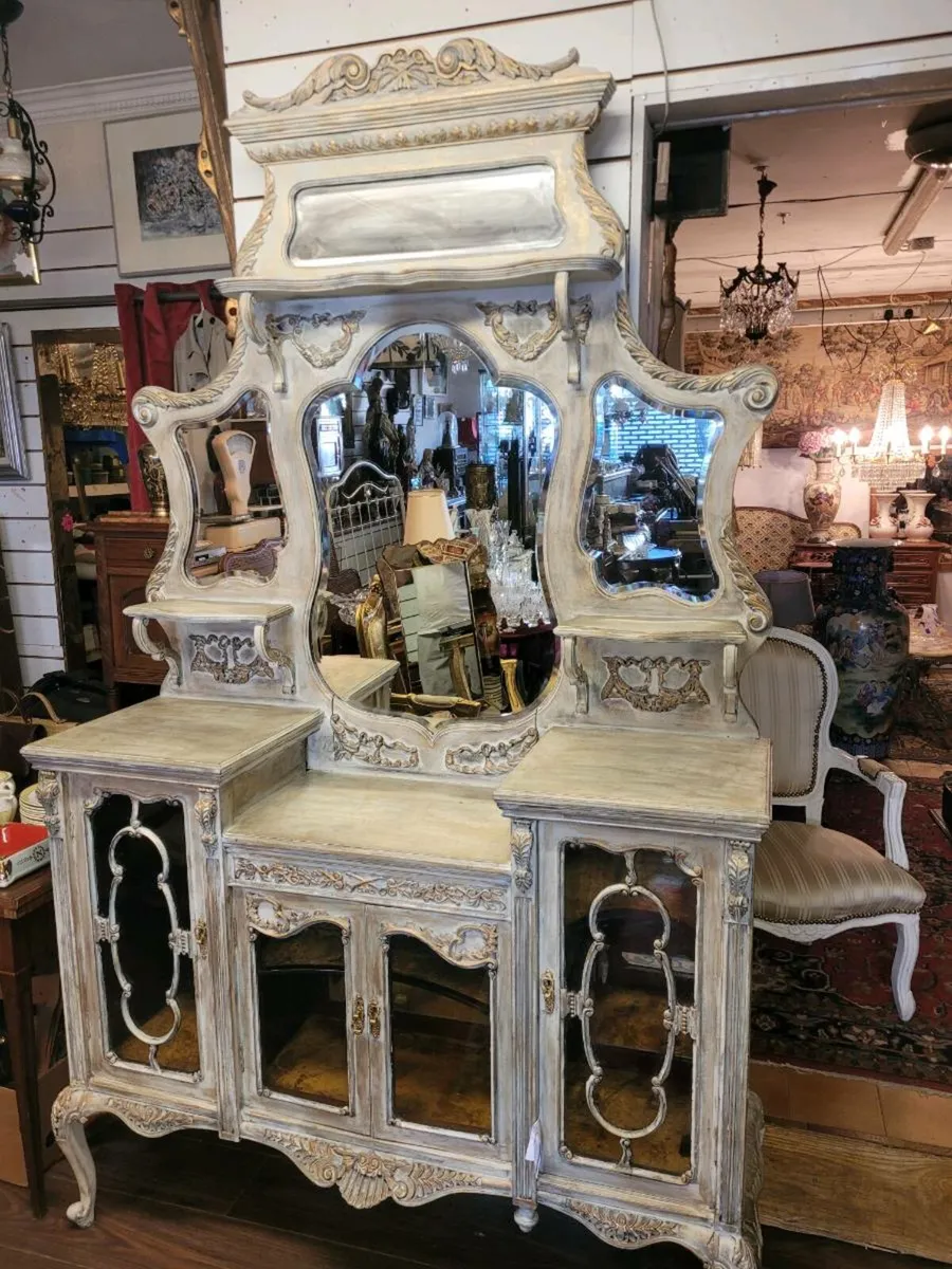Victorian display cabinet - Image 1