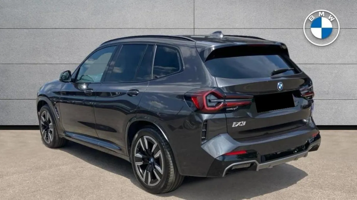 2022 iX3 M SPORT ( NEW MODEL ) PANORAMIC  SUNROOF - Image 3