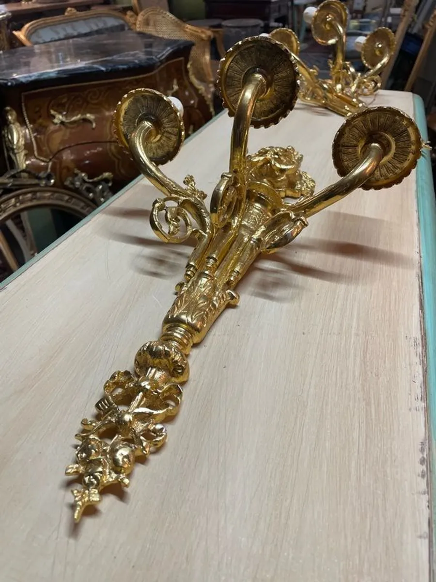 Beautiful Pair of Large French Wall Lights - Image 2