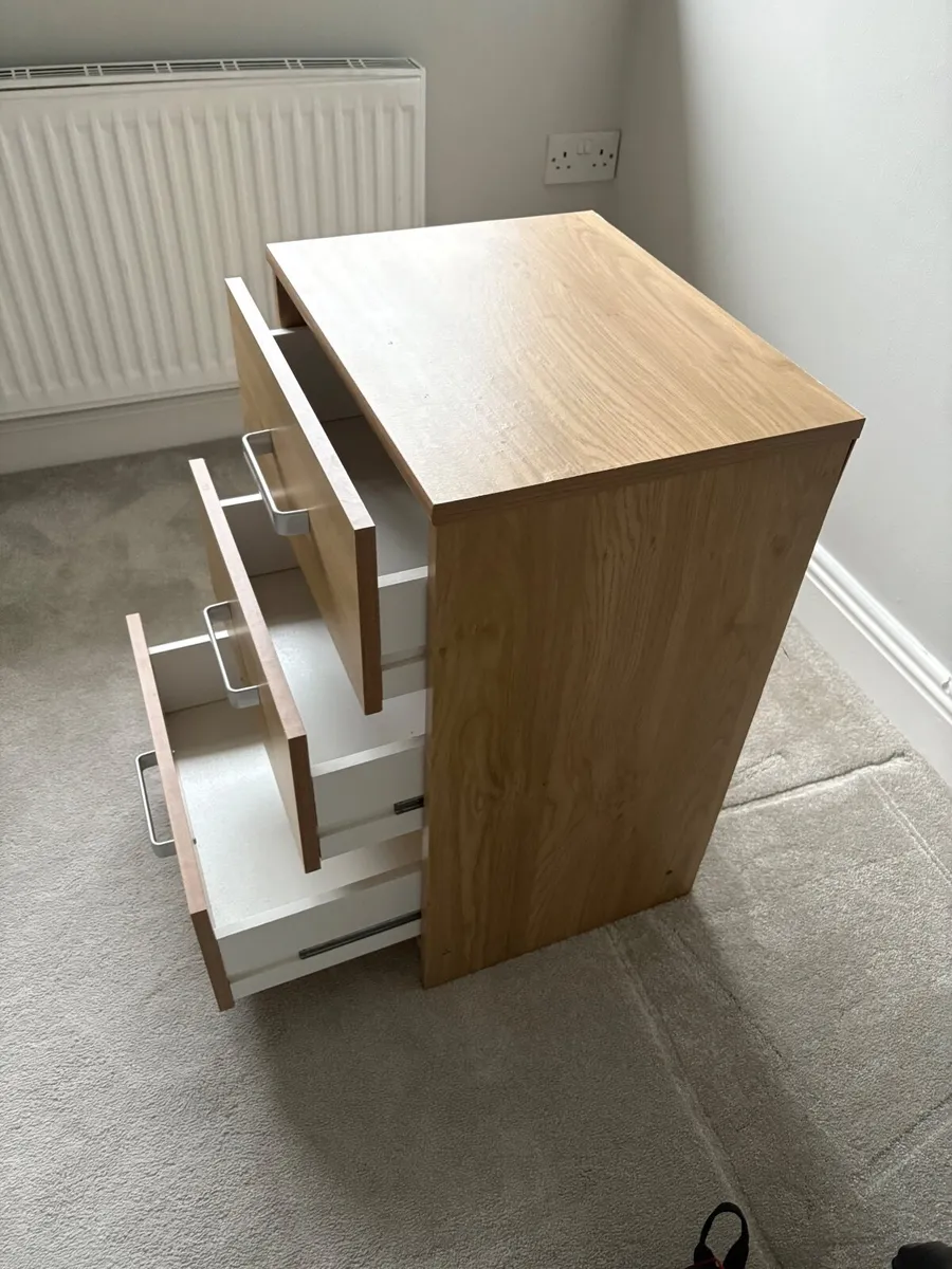 Bedside locker. - Image 1
